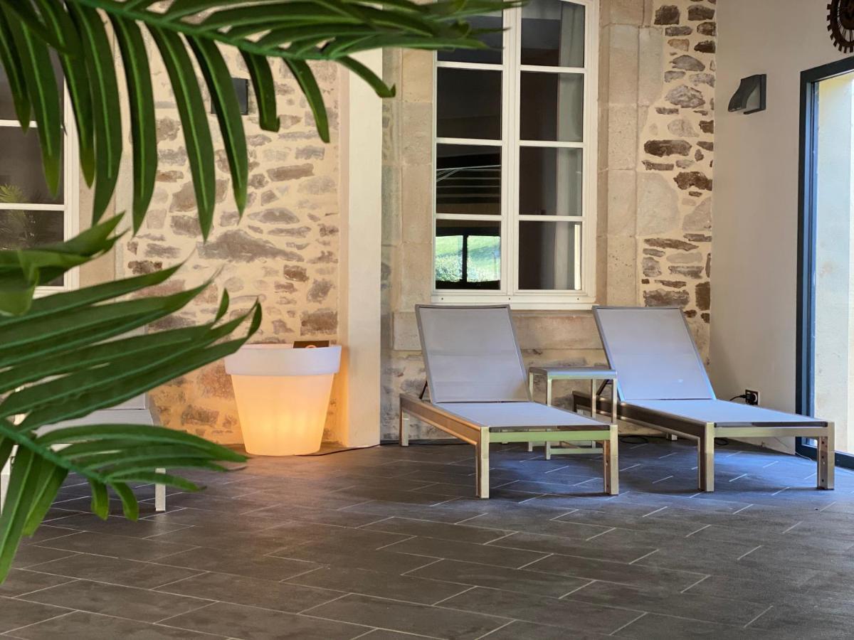 Le 1837 Aparthotel Saint-Affrique Exterior photo