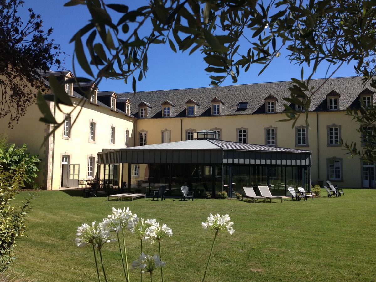 Le 1837 Aparthotel Saint-Affrique Exterior photo